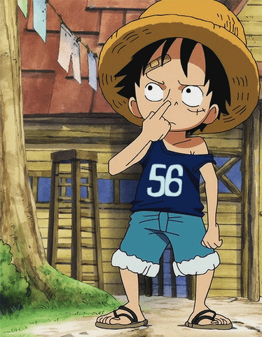 Luffy enfant en train de faire une grimace.